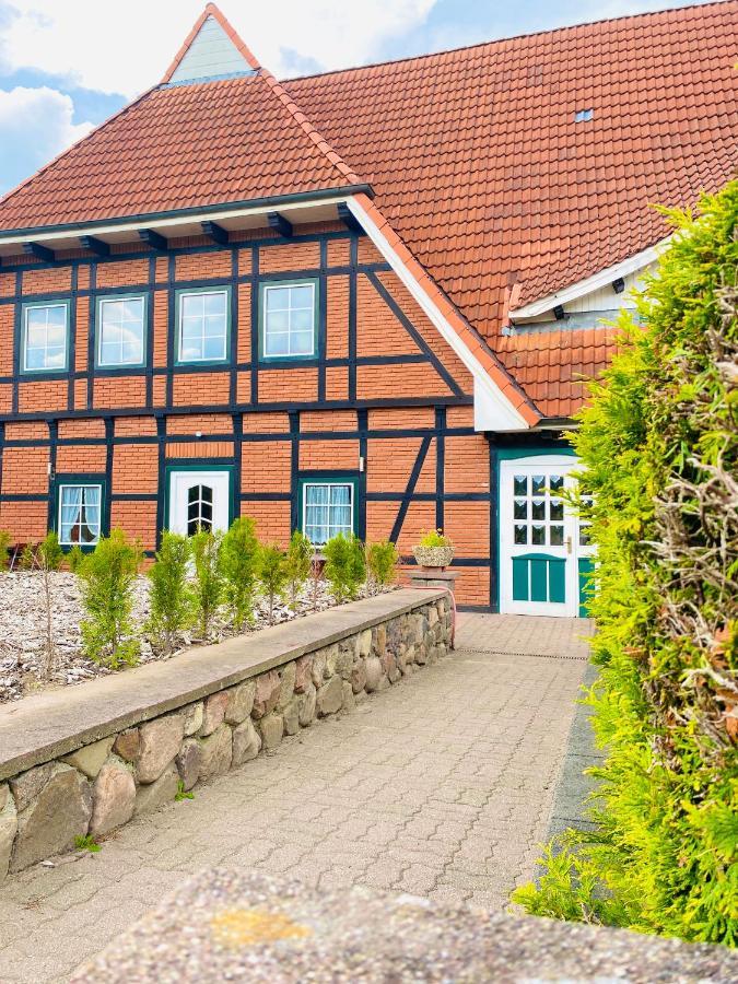 Hotel Auerhahn Grevenkrug エクステリア 写真
