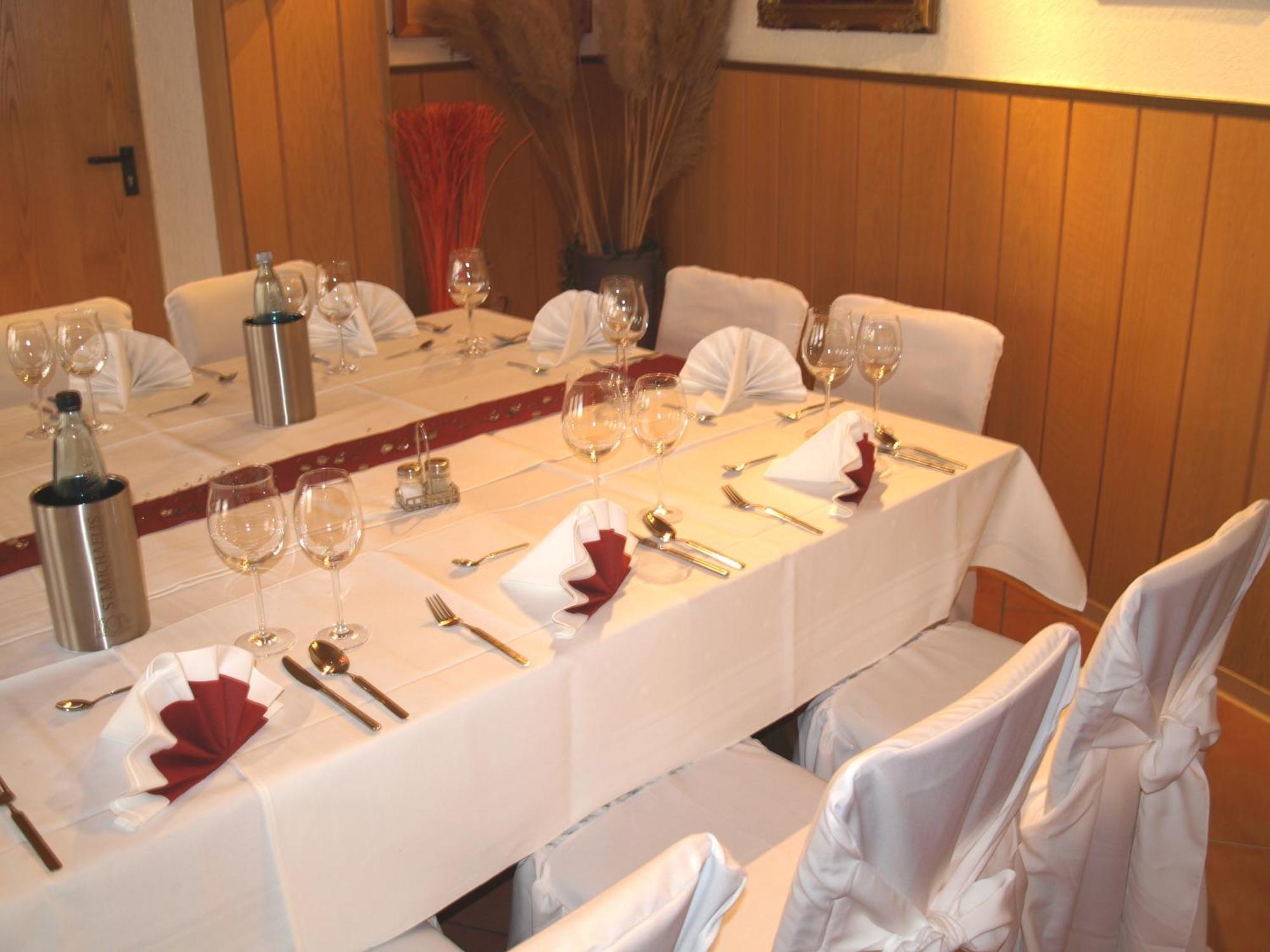 Hotel Auerhahn Grevenkrug エクステリア 写真